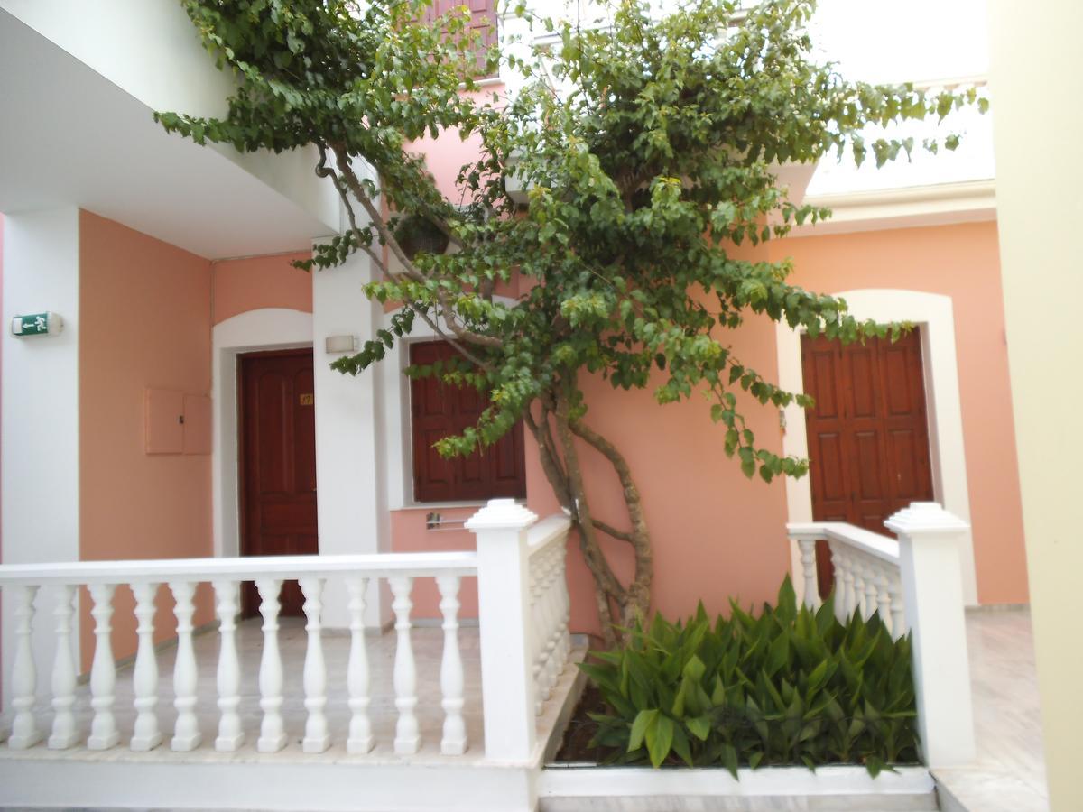 Alkyon Hotel Kokkari Esterno foto