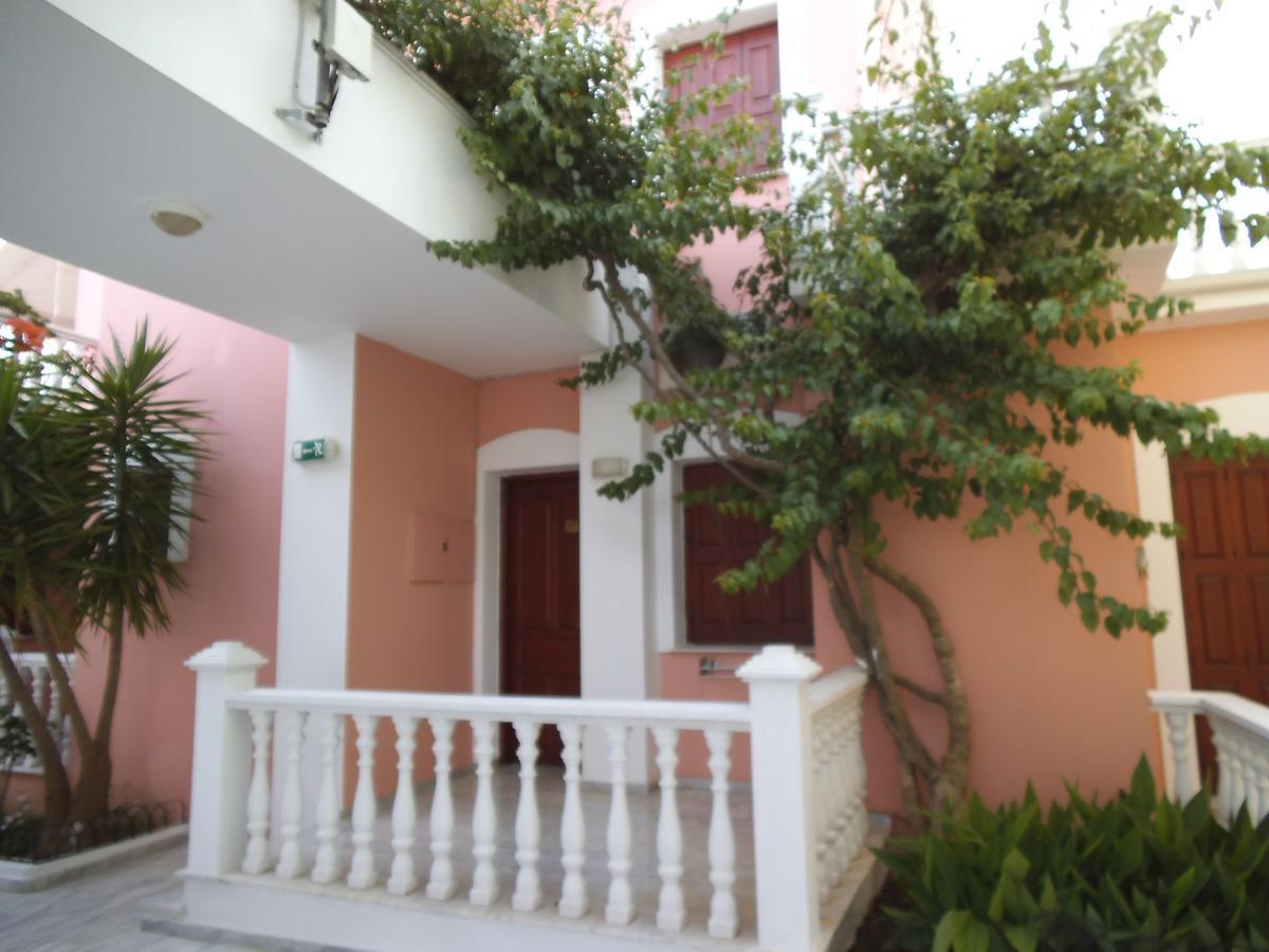 Alkyon Hotel Kokkari Esterno foto
